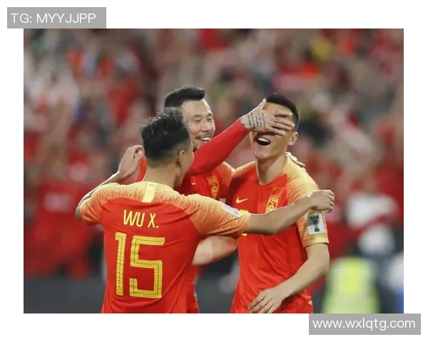 笑纳足球带你领略精彩赛事与球迷文化的魅力之旅 笑纳足球带你领略精彩赛事与球迷文化的魅力之旅